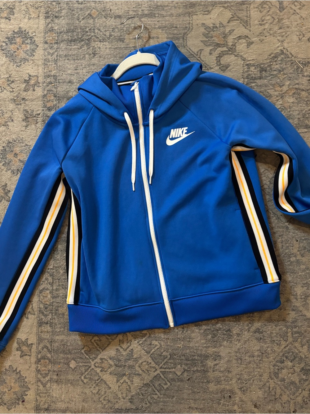 Nike Athletic Sporty Blue White Zip Jacket Hoodie Outdoors Women’s Size Medium
